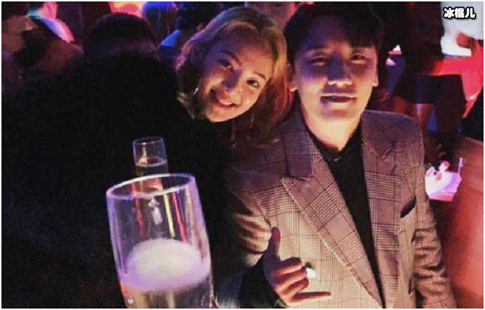 胜利和嫌疑女子合照