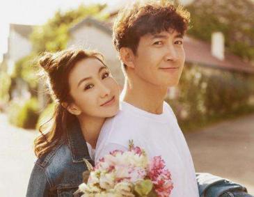 娱乐圈频频传来喜迅,萧正楠领奖公布婚讯,他们是不被祝福的一对