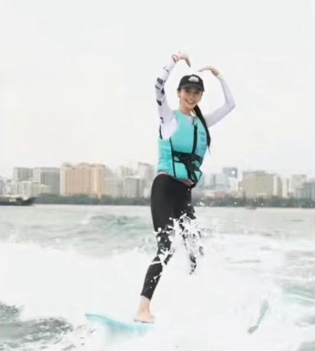 微信图片编辑_20251202504600