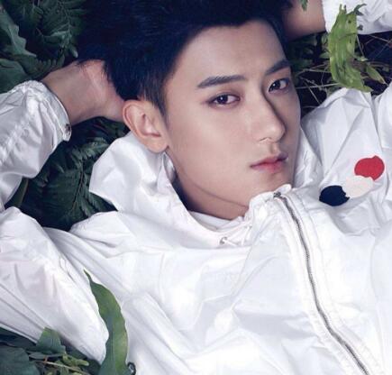 黄子韬微博又换名字怎么回事 又皮又作粉丝哭笑不得