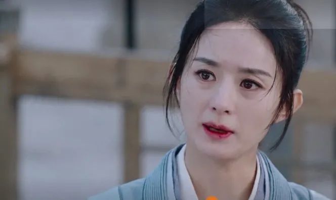 有翡赵丽颖妆发简单太现代（造型撞楚乔传）