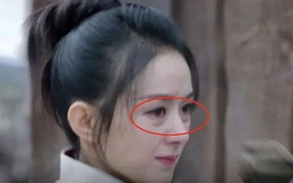 有翡赵丽颖妆发简单太现代（造型撞楚乔传）