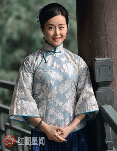 方晓莉的胸大吗 方晓莉是如何成名走红的