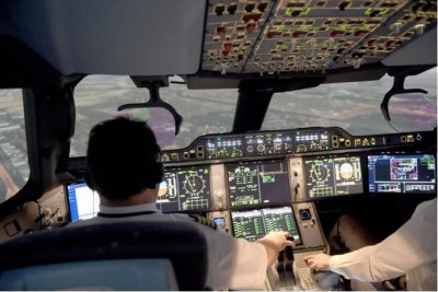 ​法航两名飞行员在飞行途中打架斗殴后被停职