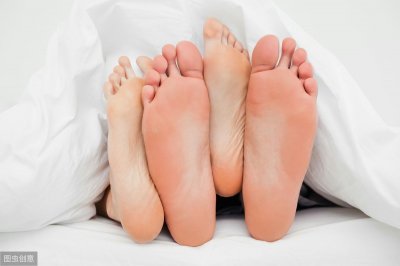 ​带“脚”字的成语。与“脚”有关的四字成语都在这里，值得收藏