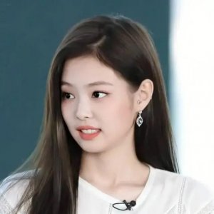 ​Jennie超可爱头像