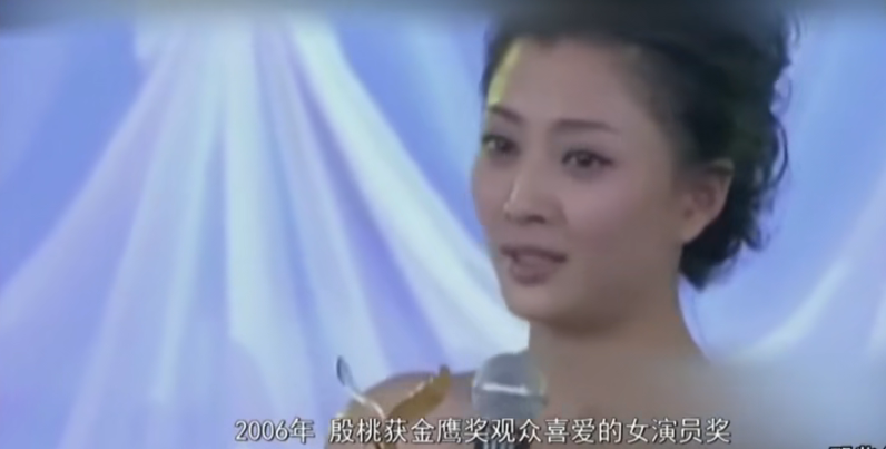 内娱最后一个性感女星，终于翻红