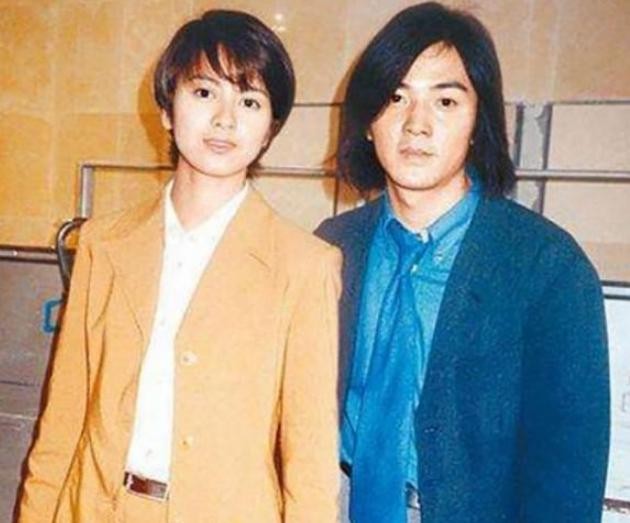 梁咏琪蛋糕事件始末（1999梁咏琪郑伊健恋爱）