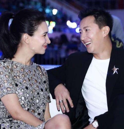 韩庚卢靖姗官宣结婚 两人终成眷属超甜蜜