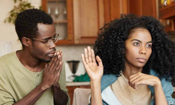 不喜欢一个人的表现,男人喜欢一个人会有什么表现图3